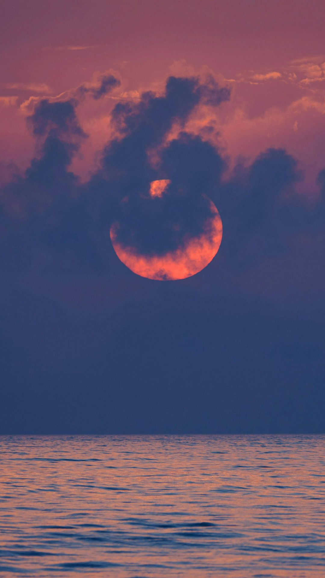 Fondo de pantalla de plantilla de imagen 9: 16 Nubes