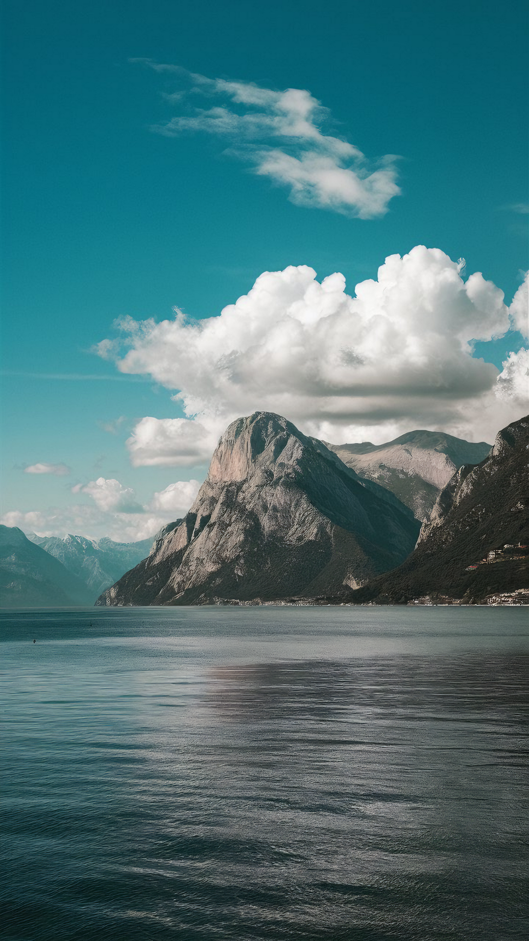 Wallpaper Poster Kreatif Pemandangan Laut Dan Gunung